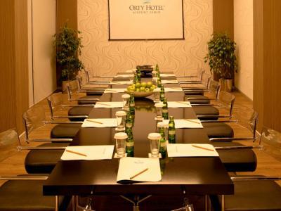 Orty Airport Otel İzmir